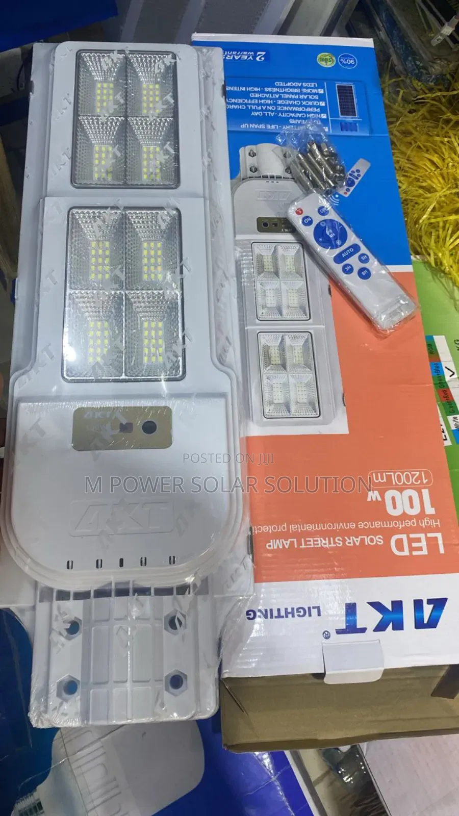 100w AKT Solar Street Light
