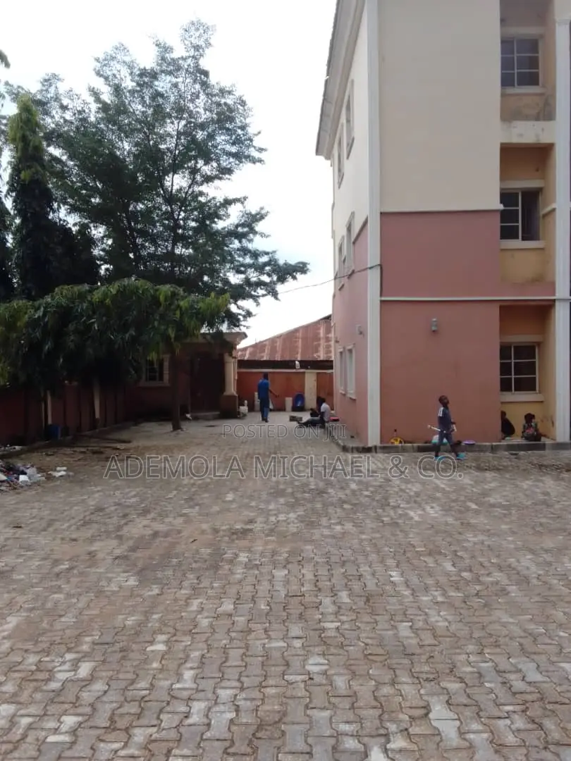 2bdrm Block of Flats in Dawaki 6 Units 2 for sale