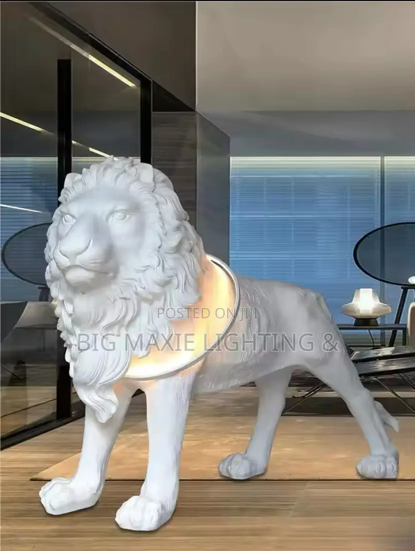 Nordic Post-Modern Lion Sculpture Floor Lamp