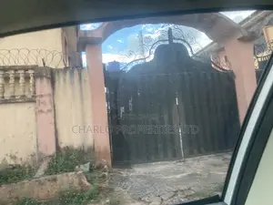 Furnished 20bdrm Block of Flats in Benin City for sale