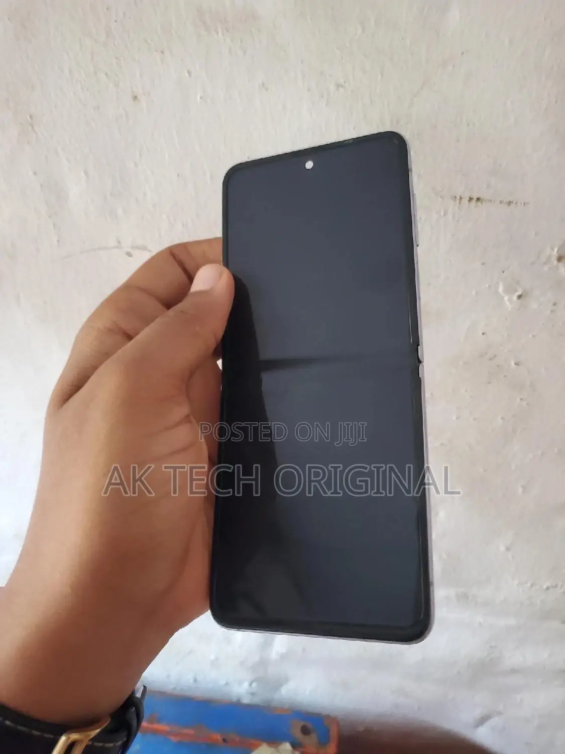 Original Screen Tecno Phantom v Flip
