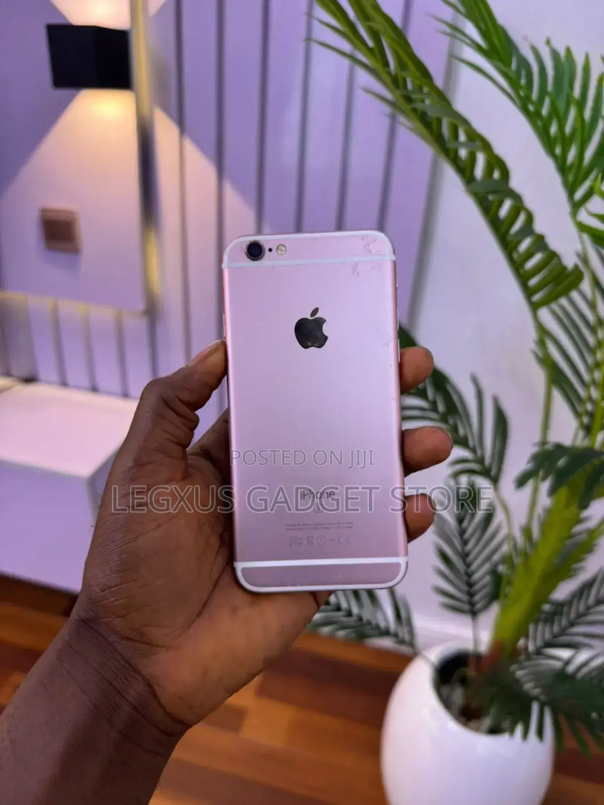 Apple iPhone 6s 32 GB Gold