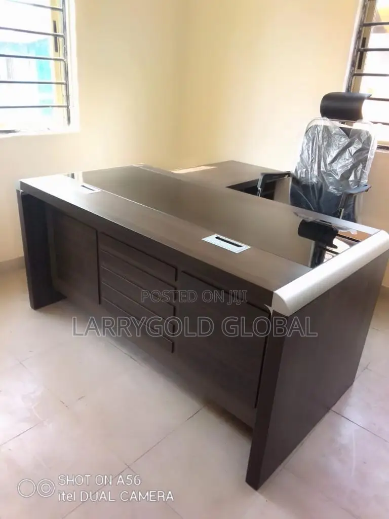 1.6 Meter Office Table