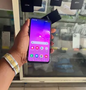 Samsung Galaxy S10e 128 GB Black