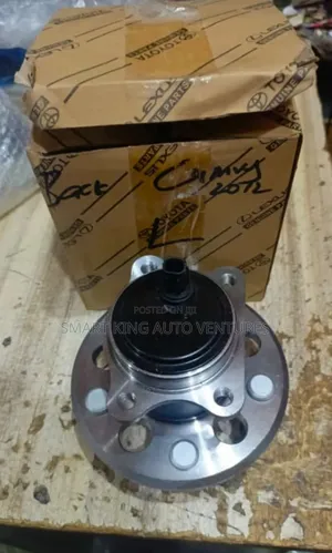 Camry 2012 and 2016 Back Wheel Hub