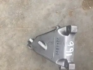 Engine Hanger Ml 350(166),Gle Right Hand Side