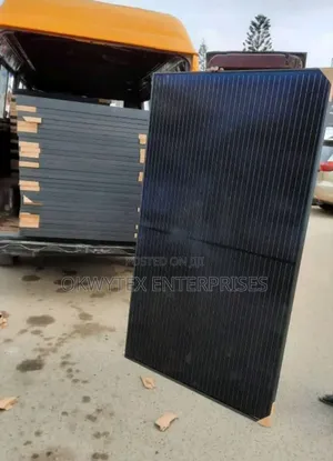 500watts Flames Halfcut Mono Crystalline Solar Panel