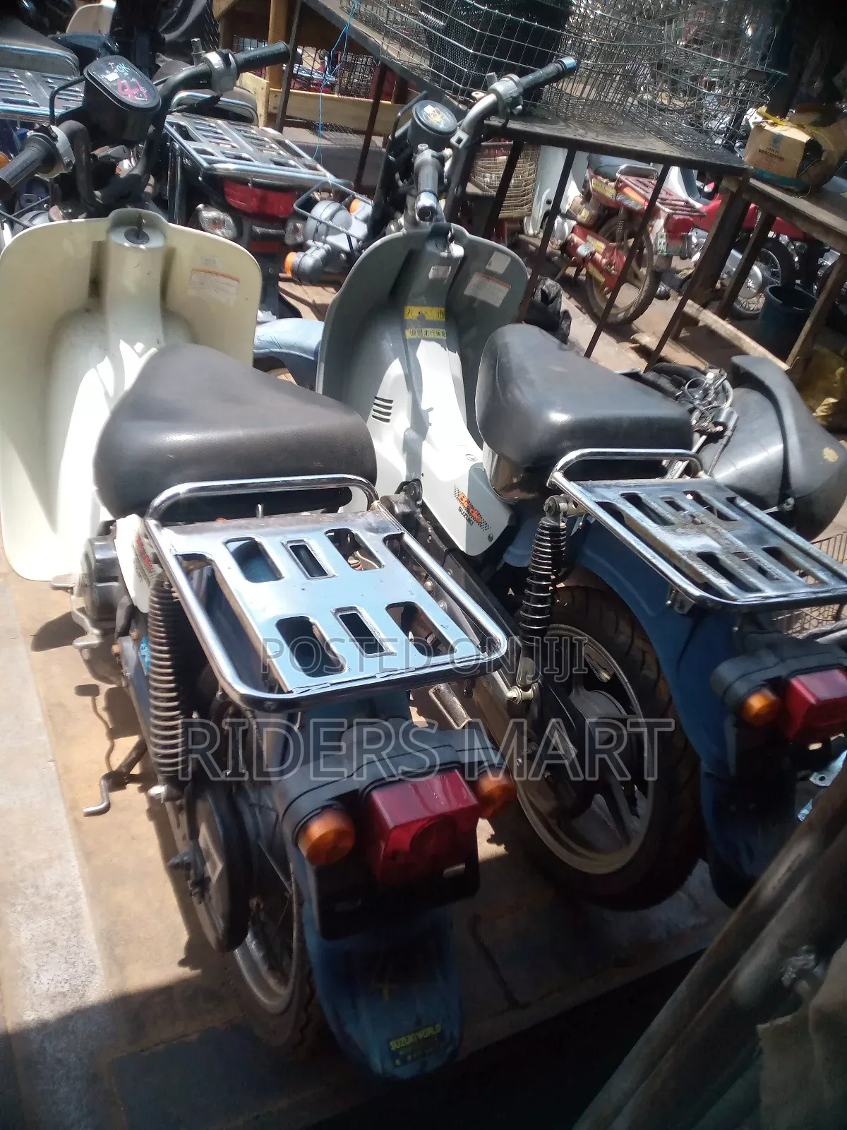 Suzuki 2019 Blue