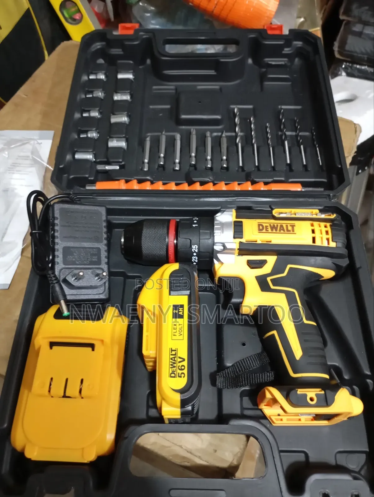 Iron Chalk Battery Drilling Machine Dewalt