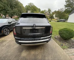 Rolls-Royce Cullinan Base 2020 Black