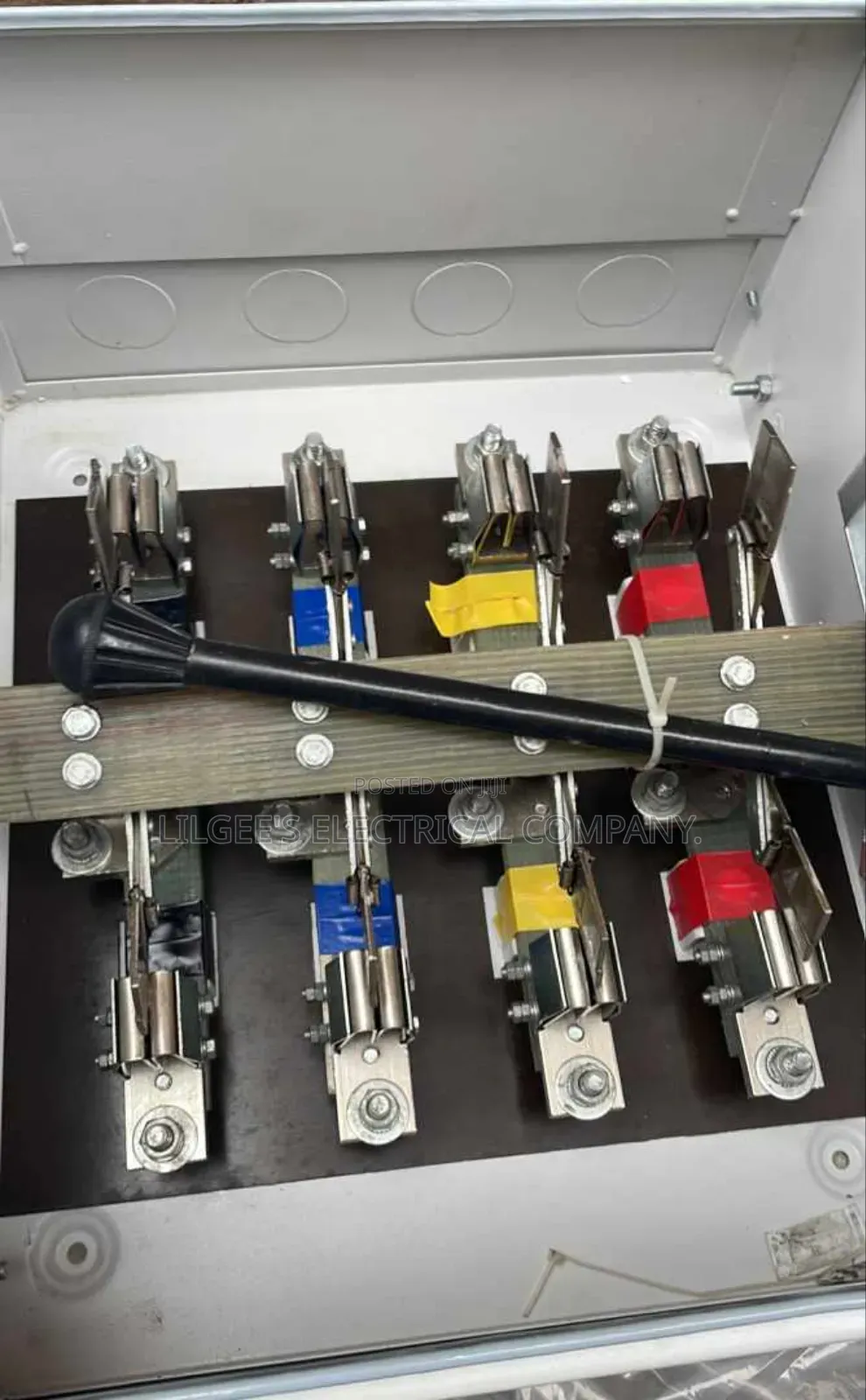 Lithon 200 Amps Changeover Switch
