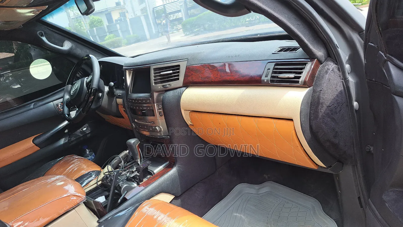 Lexus LX 570 AWD 2013 Black