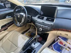 Honda Crosstour 3.5 AWD 2012 Red