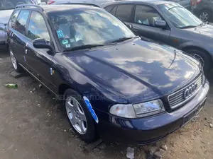 Audi A4 1.8 T 2002 Blue