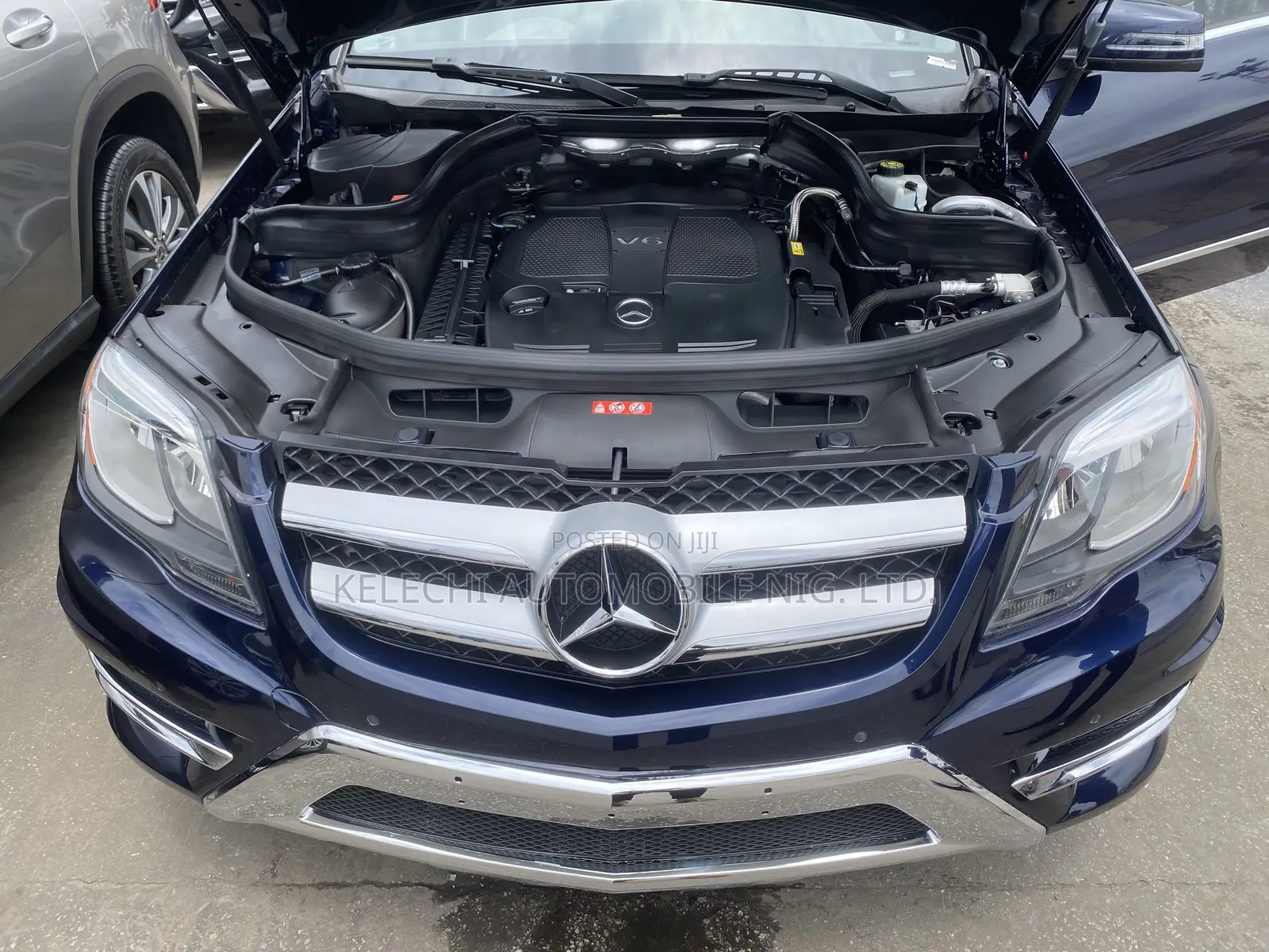 Mercedes-Benz GLK-Class Base GLK 350 4dr AWD 4MATIC (3.5L 6cyl 7A) 2015