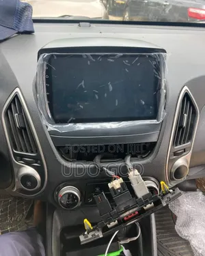 Hyundai Ix35 Android Screen With Reverse Camera