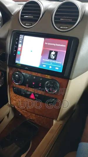 ML 350 Mercedes Benz Android Screen/Apple Car Play