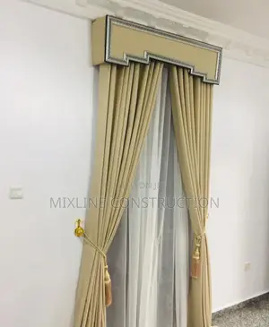 Curtains With Box Cover