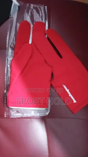 Snooker Gloves