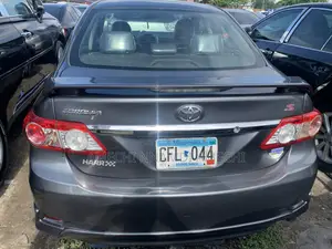 Toyota Corolla 2013 Gray