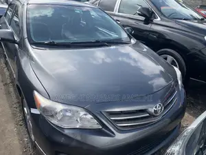 Toyota Corolla 2013 Gray
