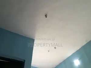 Secured Selfcon to Let