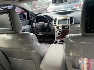 Toyota Venza V6 AWD 2012 Silver