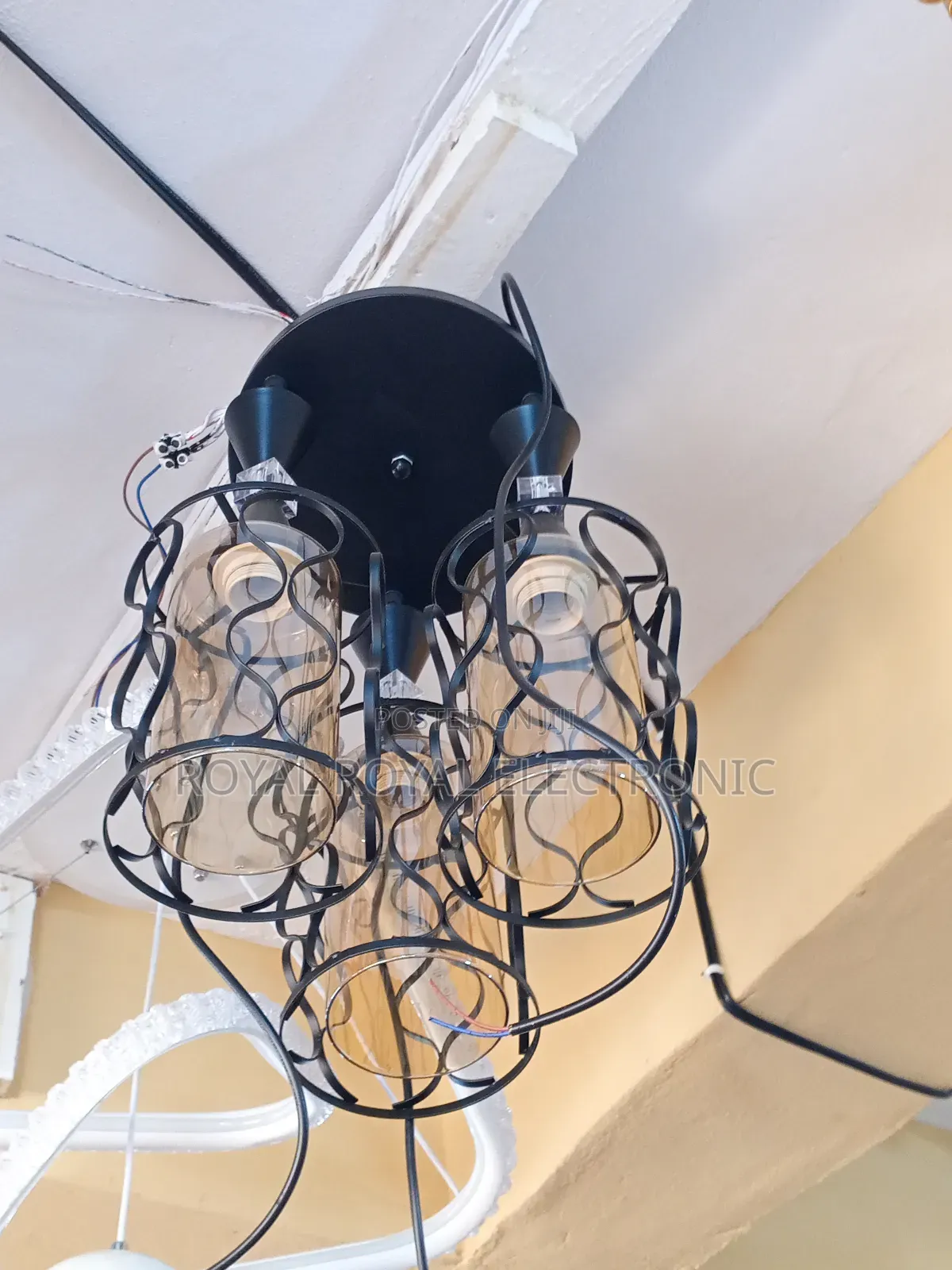 Standard VIP Chandelier 3 Dropping Light.