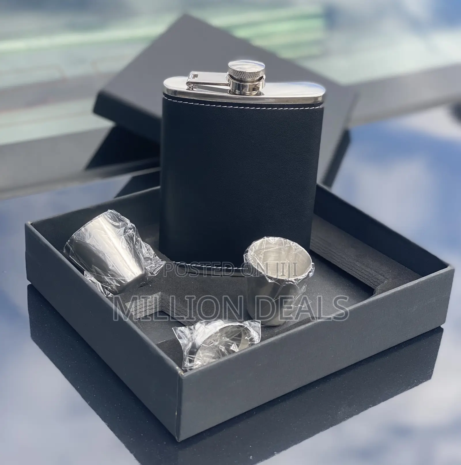 Portable Hip Flask Liquor Bottle