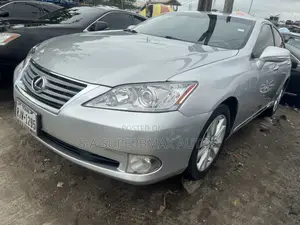 Lexus ES 350 2010 Silver