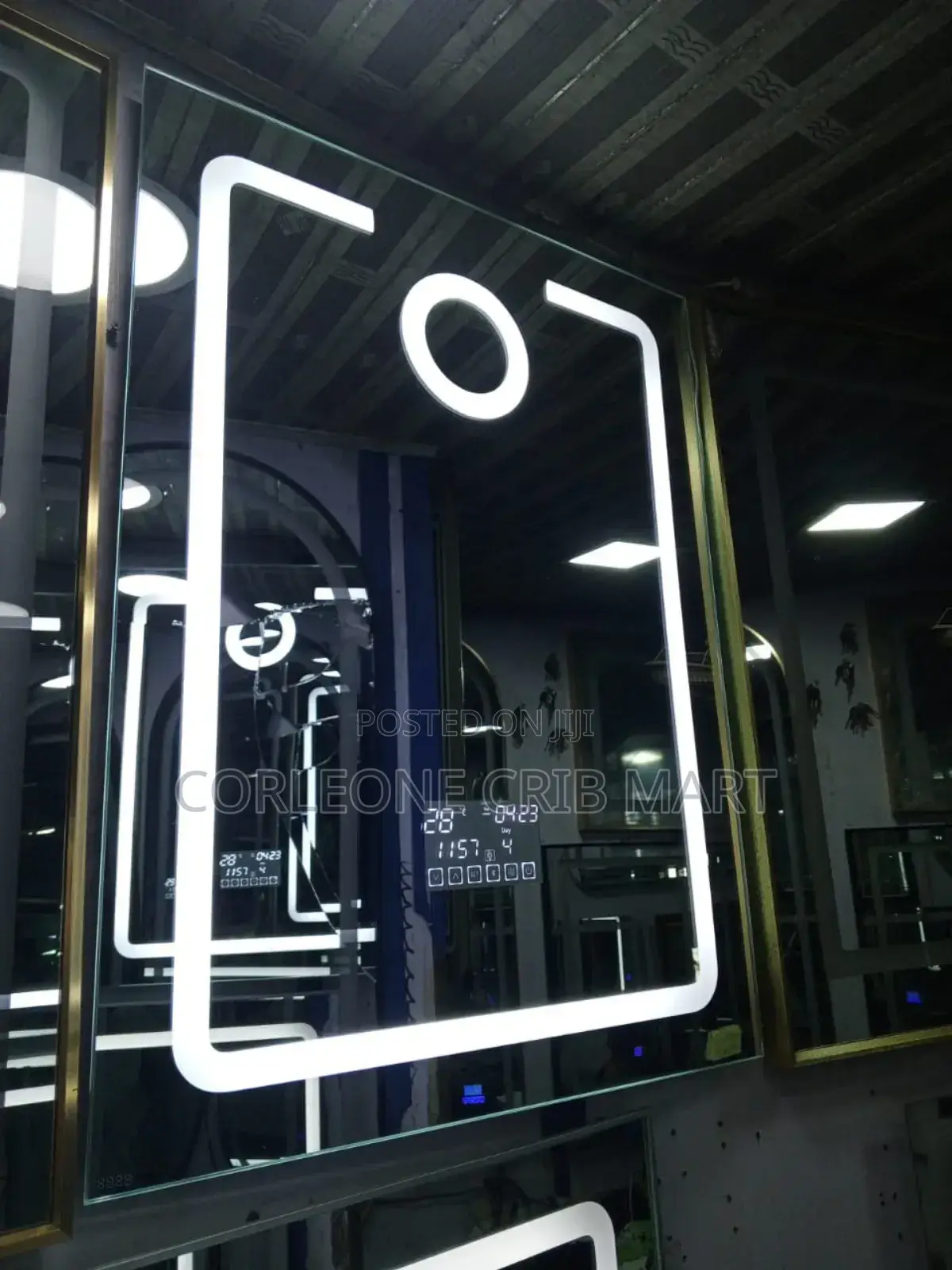 Ione Mirror