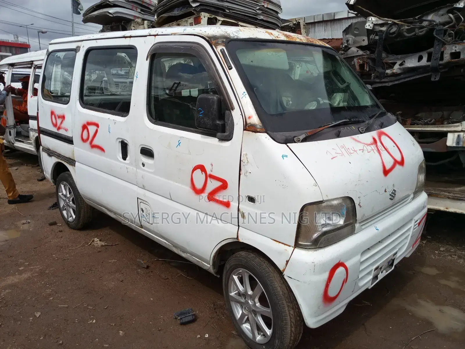 Suzuki Every 2021 White