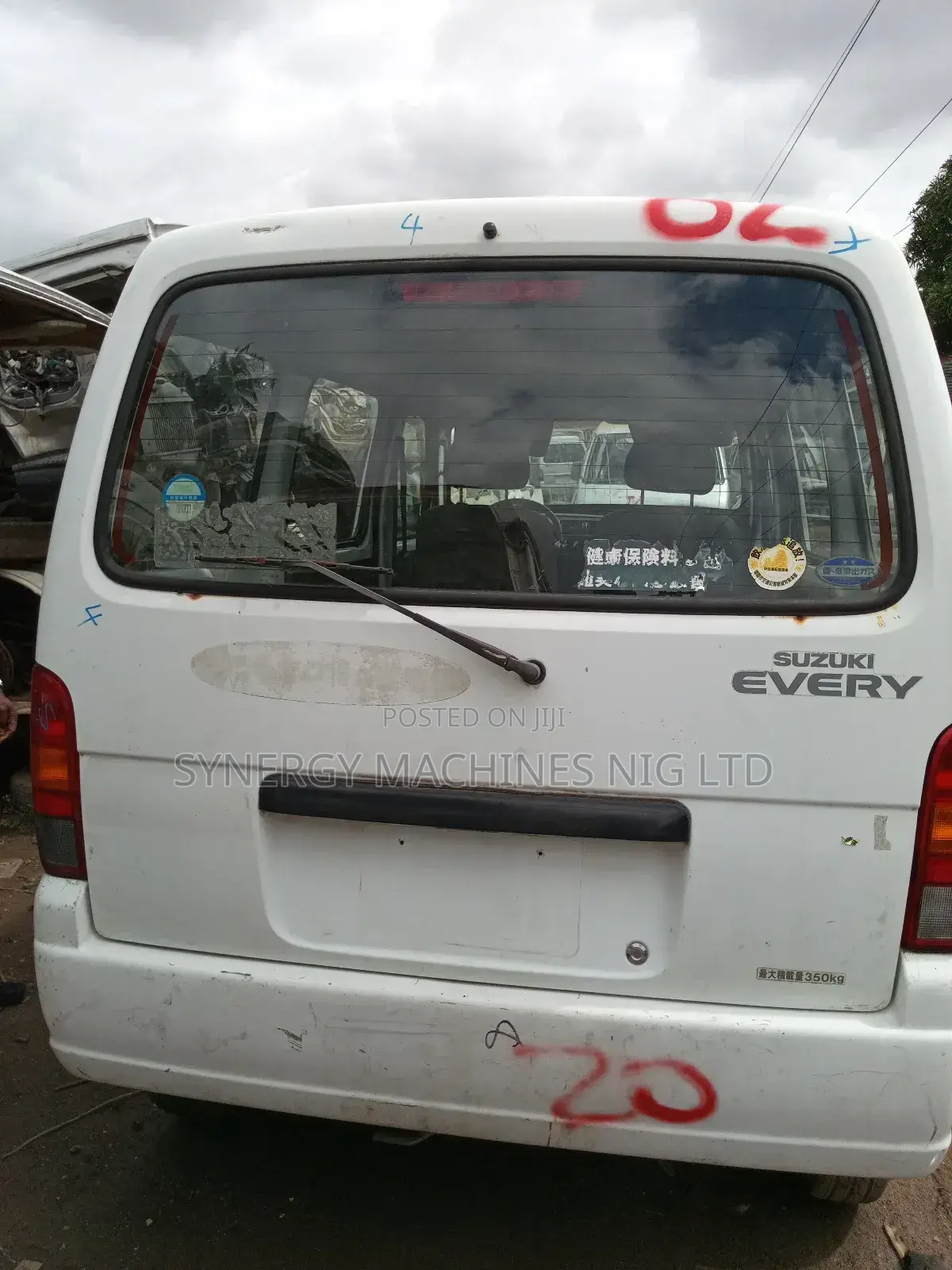 Suzuki Every 2021 White