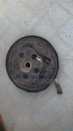 Hub Back Right 1998-2002 Honda CRV