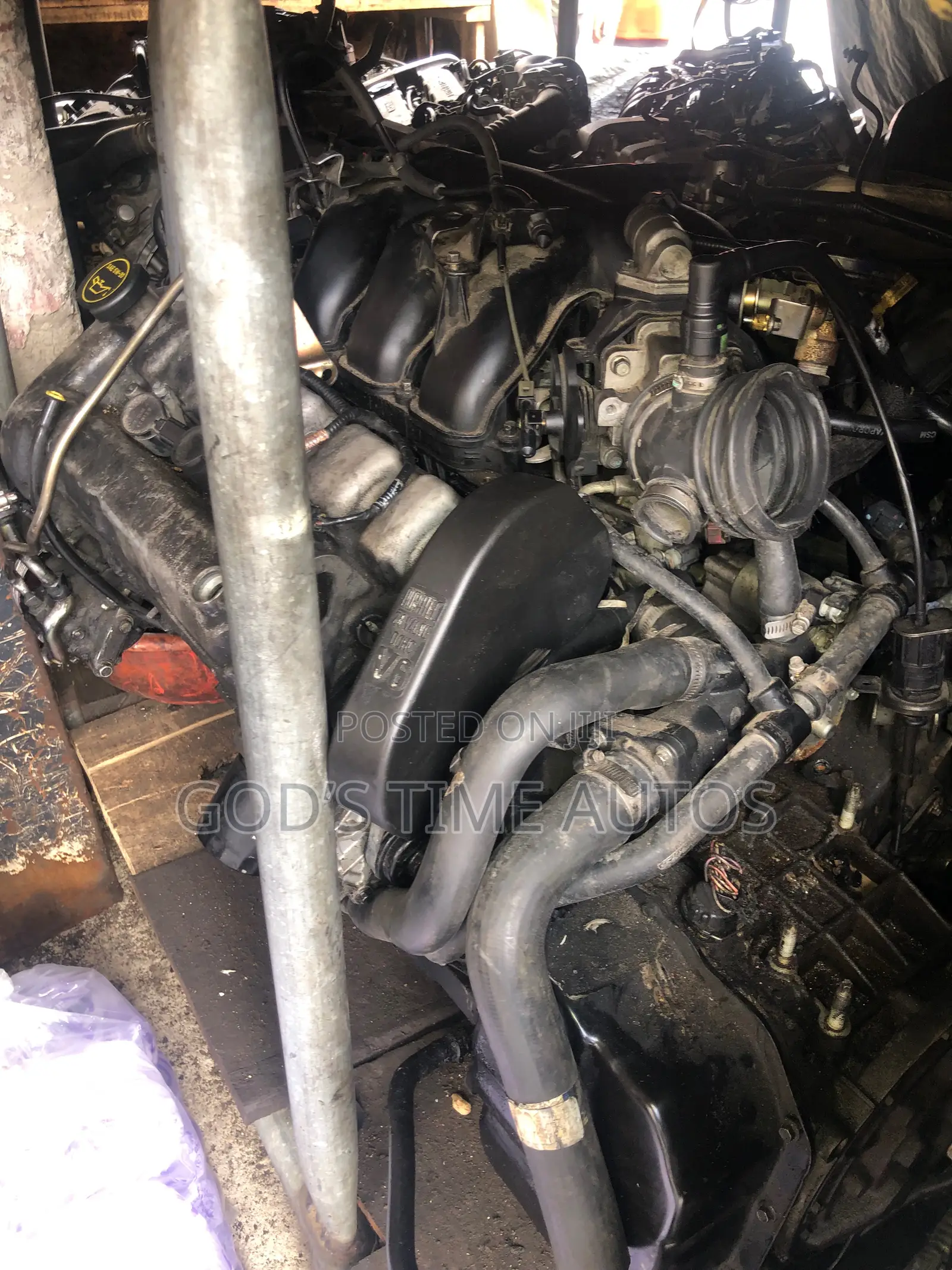 MPV Mazda 2000 Model V6