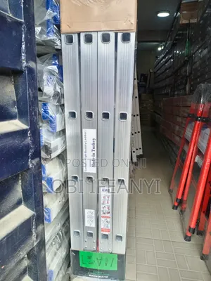 4×4 Multiposes Lader