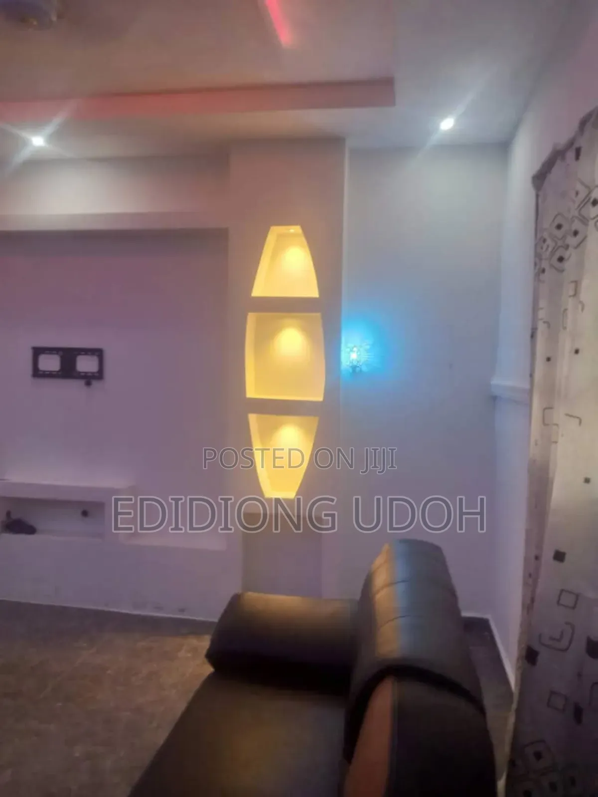 4bdrm Block of Flats in Ekom Iman, Uyo, Akwa for sale