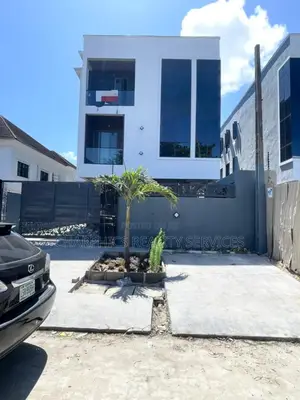 5bdrm Duplex in Lekki Phase 1 for sale