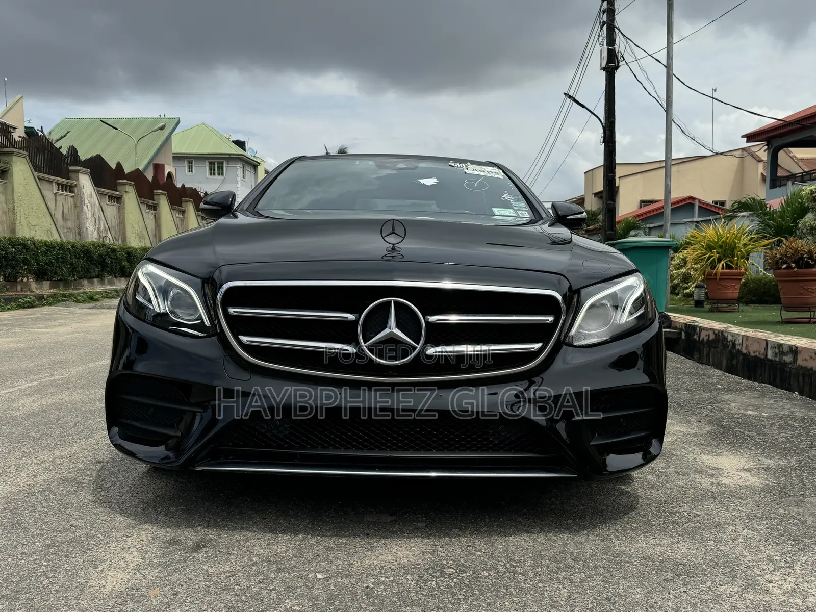Mercedes-Benz E300 2018 Black