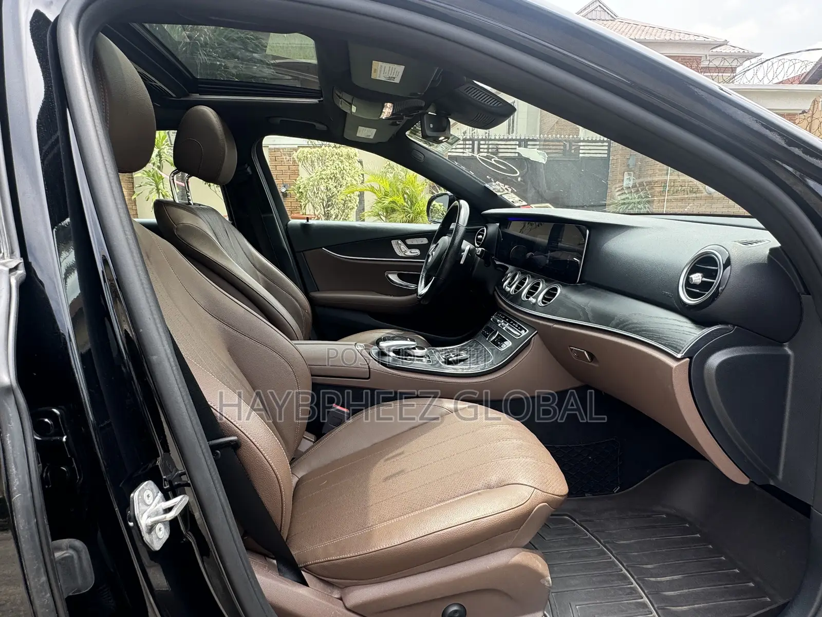 Mercedes-Benz E300 2018 Black