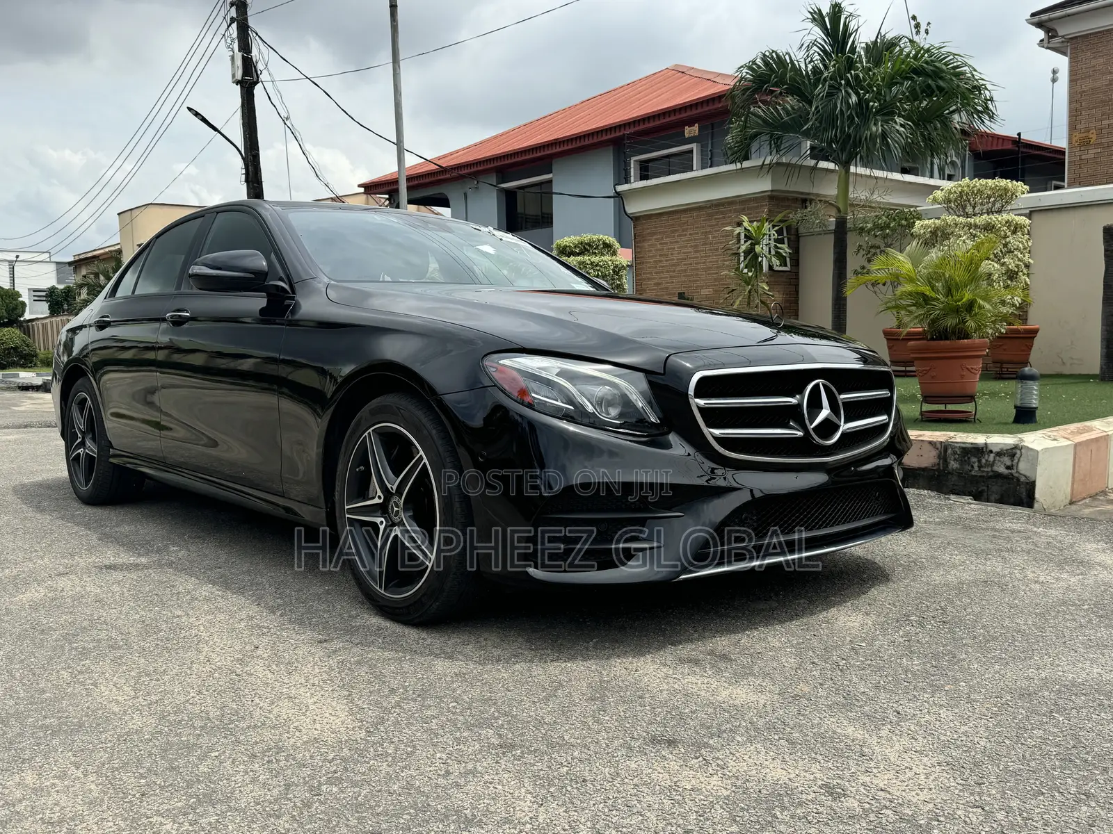 Mercedes-Benz E300 2018 Black