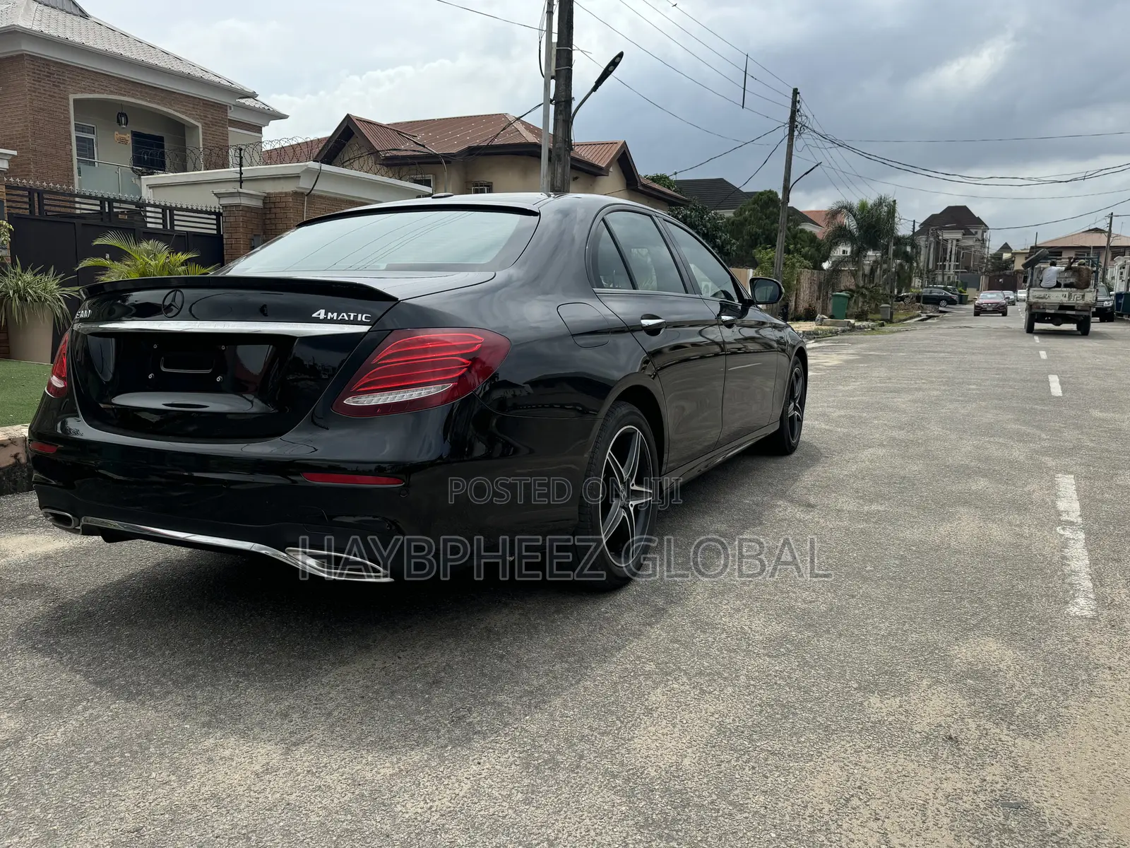 Mercedes-Benz E300 2018 Black
