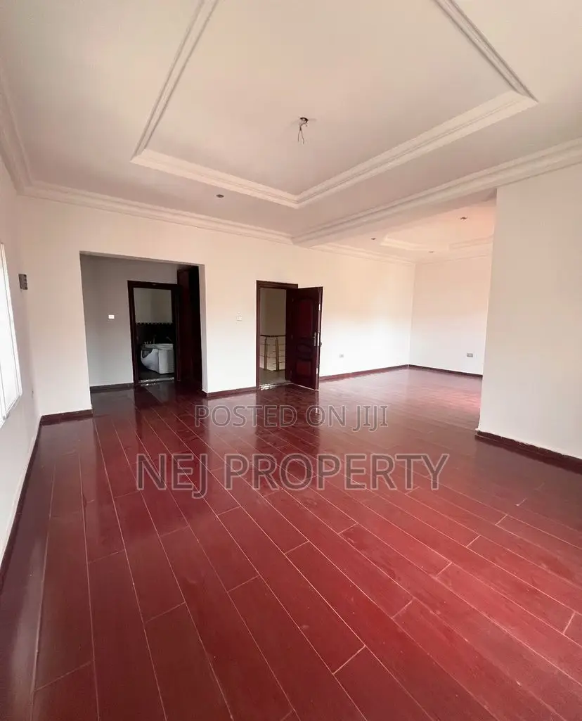 4bdrm Duplex in Guzape District for rent