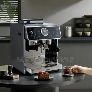 Commercial Espresso Coffee Maker With Integrated Grinder