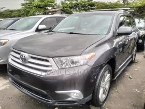 Toyota Highlander 2012 Gray