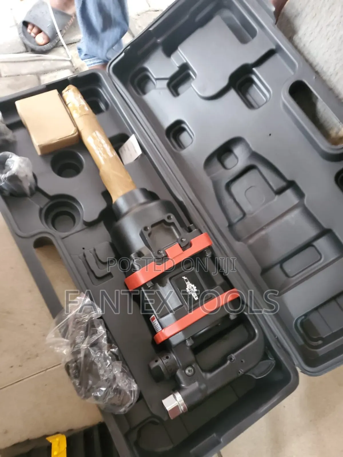 Pneumatic Impact Wrench 1"