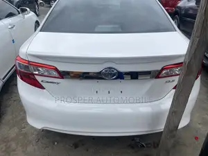 Toyota Camry 2012 White