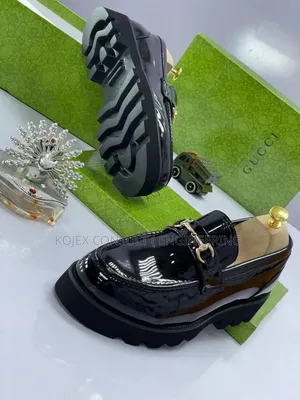 Gucci Flat Shoe