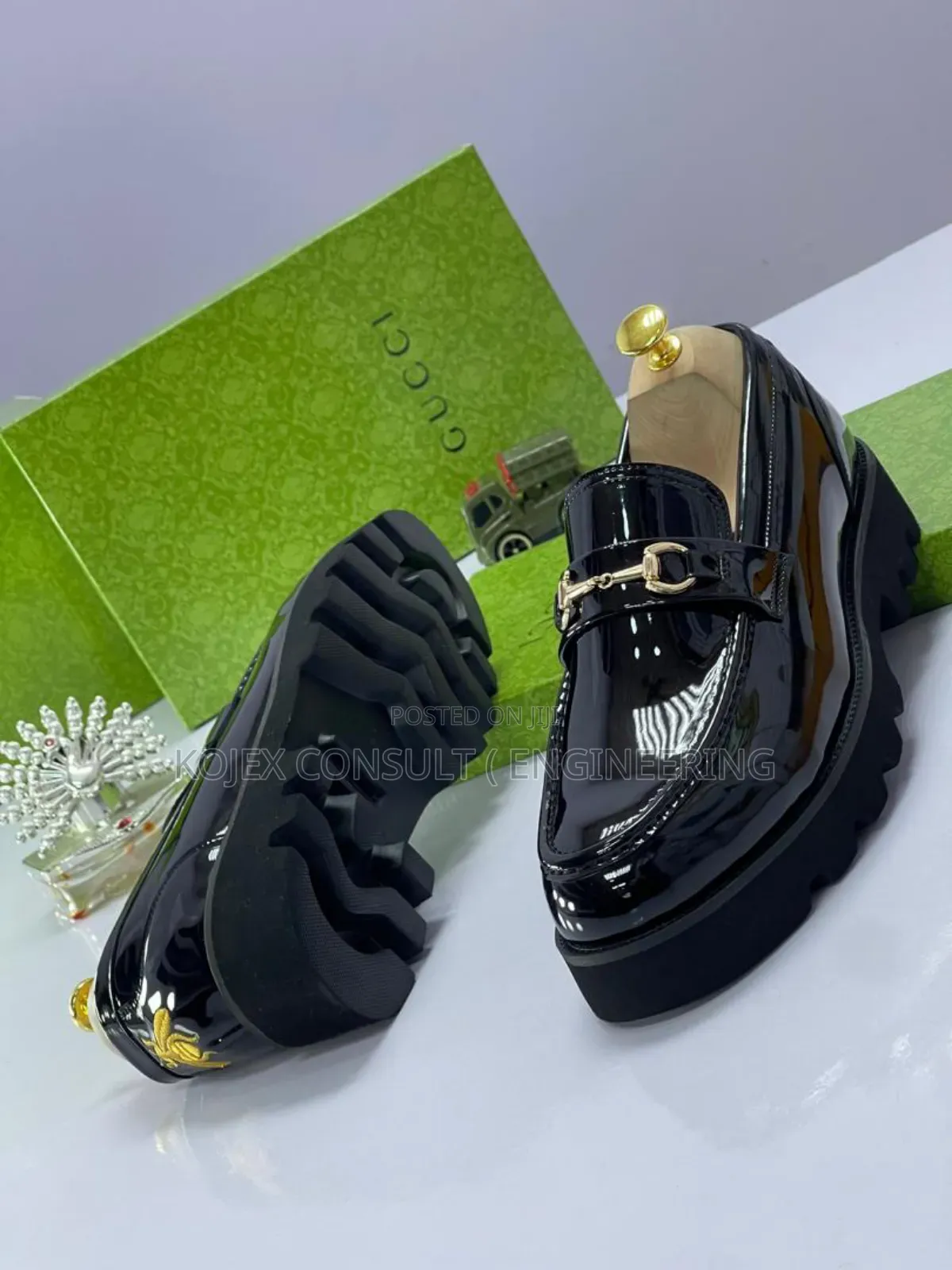 Gucci Flat Shoe