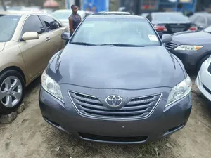 Toyota Camry 2.4 XLE 2008 Gray